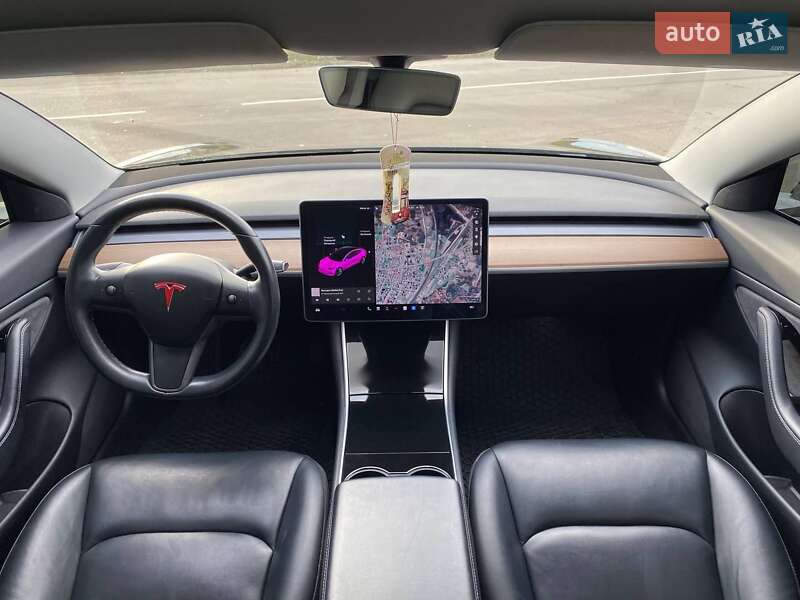 Седан Tesla Model 3 2018 в Ковеле