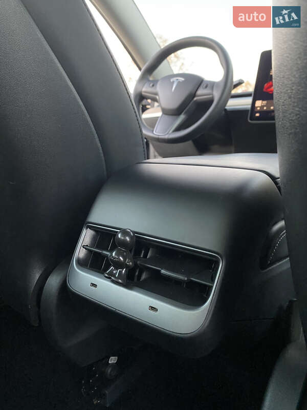 Седан Tesla Model 3 2021 в Івано-Франківську фото 40 Седан Tesla Model 3 2021 в Івано-Франківську