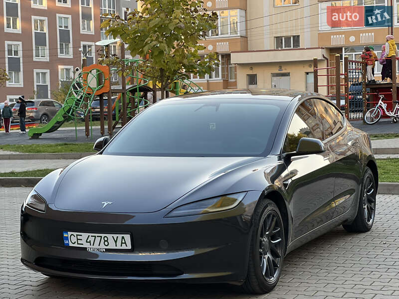 Седан Tesla Model 3 2025 в Черновцах фото 2 Седан Tesla Model 3 2025 в Черновцах