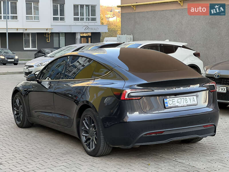 Седан Tesla Model 3 2025 в Черновцах фото 6 Седан Tesla Model 3 2025 в Черновцах
