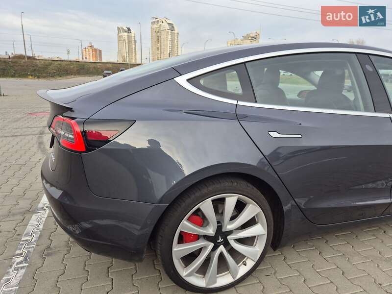 Седан Tesla Model 3 2018 в Києві фото 12 Седан Tesla Model 3 2018 в Києві