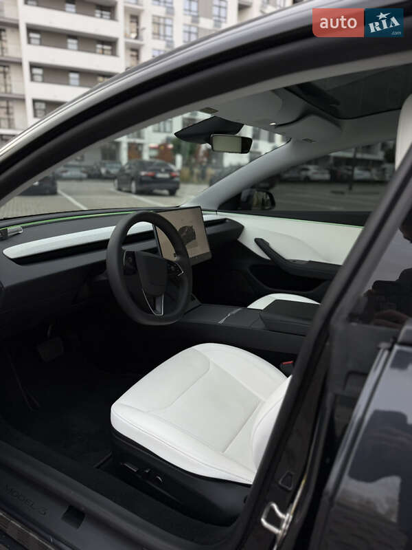 Седан Tesla Model 3 2024 в Киеве фото 13 Седан Tesla Model 3 2024 в Киеве