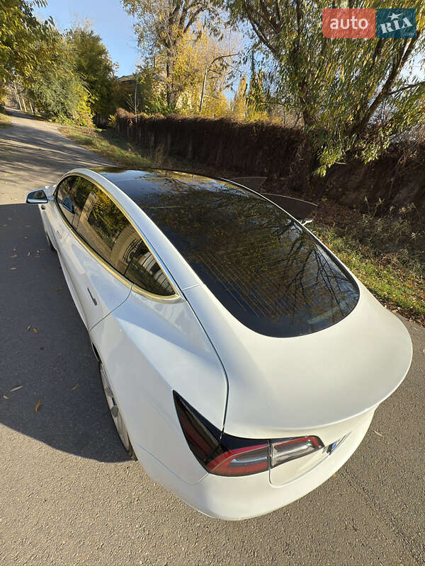 Седан Tesla Model 3 2019 в Кривом Роге фото 11 Седан Tesla Model 3 2019 в Кривом Роге