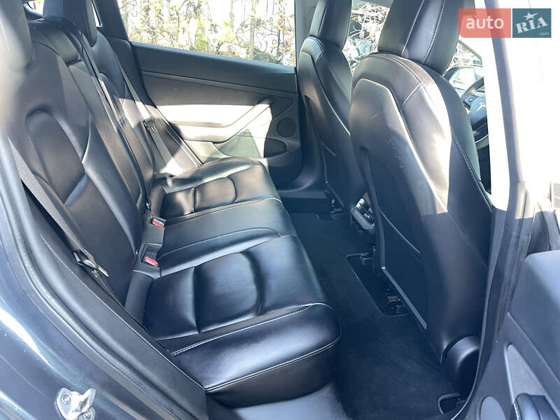 Седан Tesla Model 3 2022 в Первомайську фото 4 Седан Tesla Model 3 2022 в Первомайську