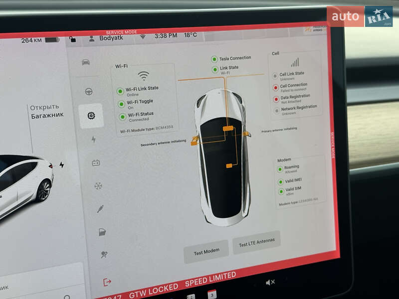 Седан Tesla Model 3 2019 в Луцке