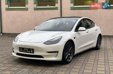 Седан Tesla Model 3 2021 в Стрые
