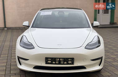 Седан Tesla Model 3 2021 в Стрые