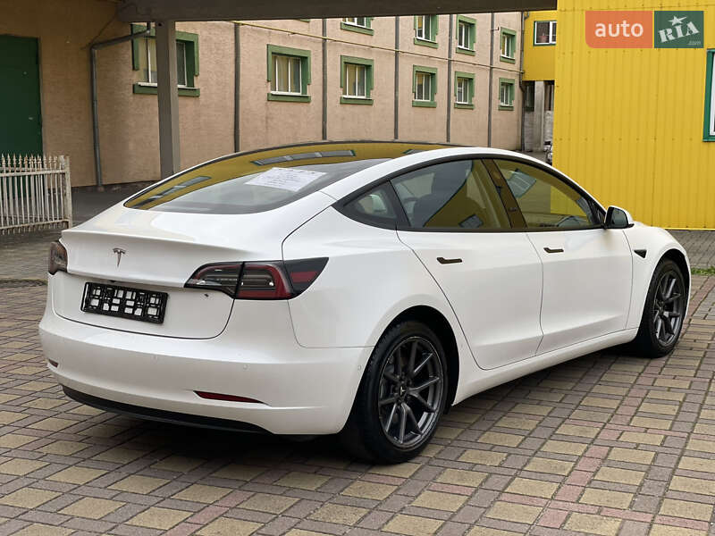 Седан Tesla Model 3 2021 в Стрию фото 34 Седан Tesla Model 3 2021 в Стрию
