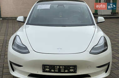 Седан Tesla Model 3 2021 в Стрые
