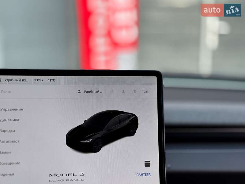 Седан Tesla Model 3 2024 в Києві