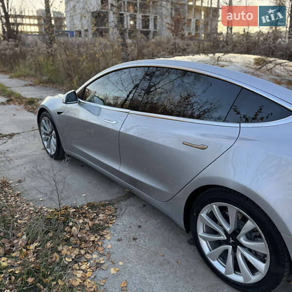 Седан Tesla Model 3 2018 в Києві фото 3 Седан Tesla Model 3 2018 в Києві