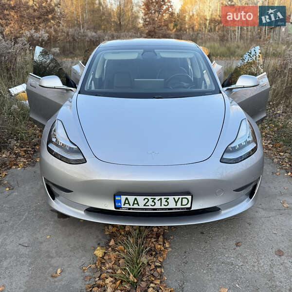 Седан Tesla Model 3 2018 в Києві фото 7 Седан Tesla Model 3 2018 в Києві