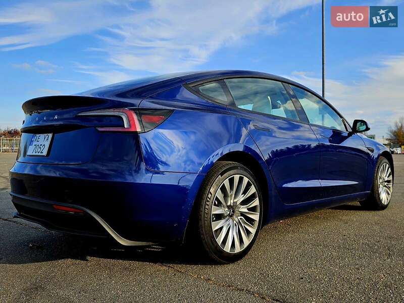 Седан Tesla Model 3 2024 в Днепре фото 9 Седан Tesla Model 3 2024 в Днепре