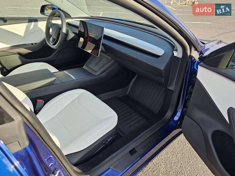 Седан Tesla Model 3 2024 в Днепре фото 25 Седан Tesla Model 3 2024 в Днепре
