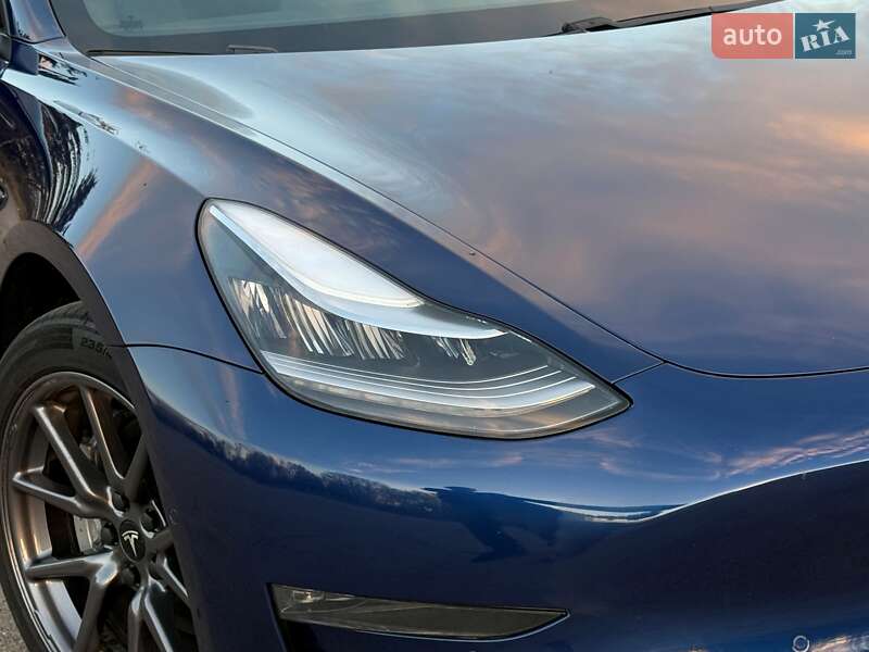 Седан Tesla Model 3 2019 в Трускавці фото 5 Седан Tesla Model 3 2019 в Трускавці