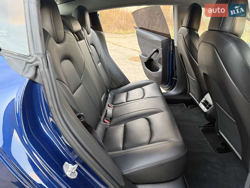 Седан Tesla Model 3 2019 в Трускавці фото 26 Седан Tesla Model 3 2019 в Трускавці
