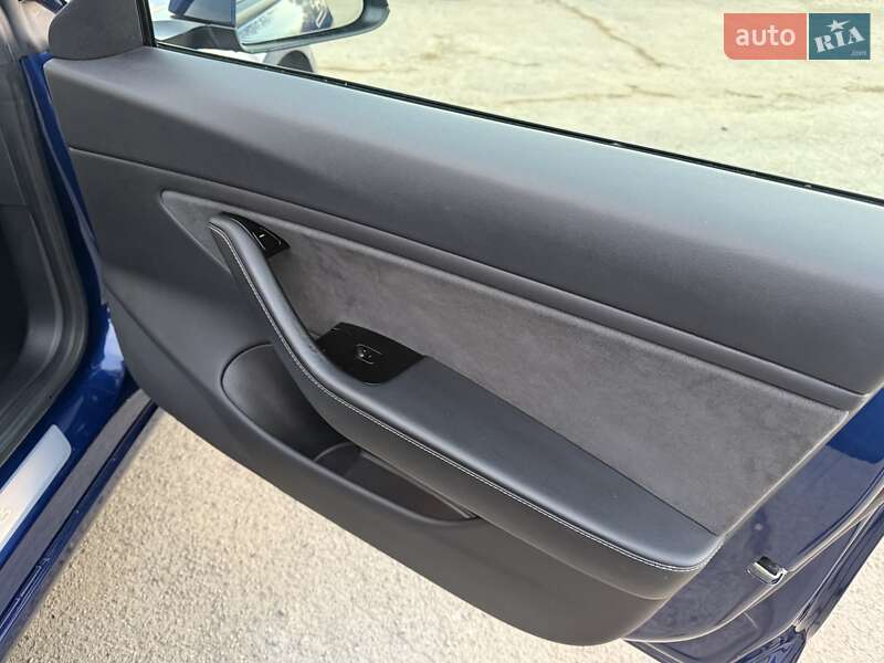 Седан Tesla Model 3 2019 в Трускавці фото 33 Седан Tesla Model 3 2019 в Трускавці