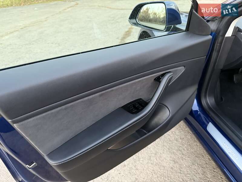 Седан Tesla Model 3 2019 в Трускавці фото 43 Седан Tesla Model 3 2019 в Трускавці