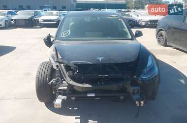Седан Tesla Model 3 2021 в Луцьку