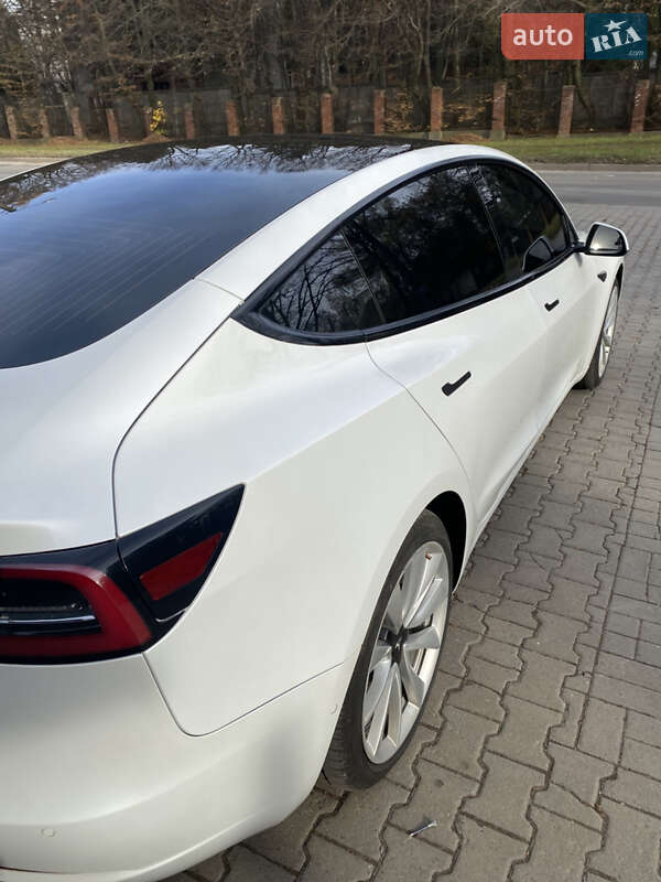 Седан Tesla Model 3 2020 в Львове фото 9 Седан Tesla Model 3 2020 в Львове