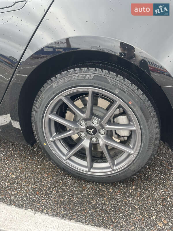 Седан Tesla Model 3 2023 в Львове фото 11 Седан Tesla Model 3 2023 в Львове