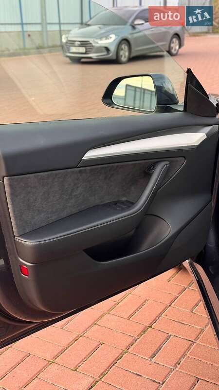 Седан Tesla Model 3 2023 в Полтаве фото 20 Седан Tesla Model 3 2023 в Полтаве