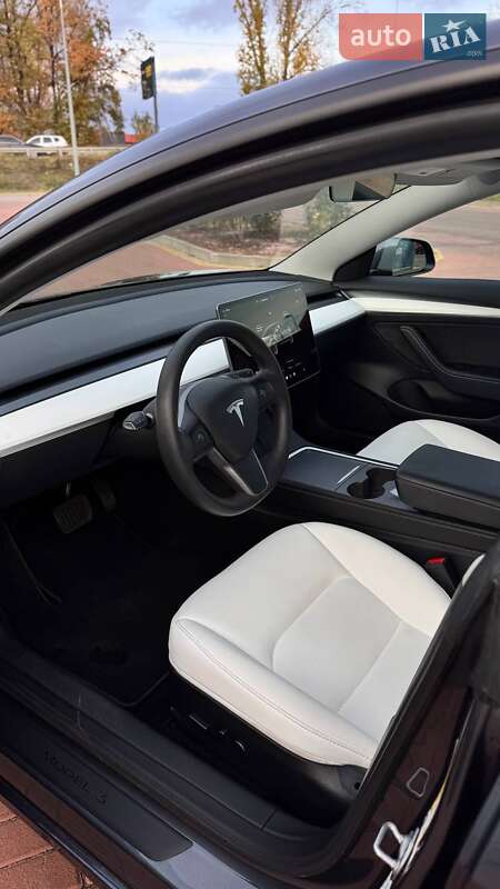 Седан Tesla Model 3 2023 в Полтаве фото 14 Седан Tesla Model 3 2023 в Полтаве
