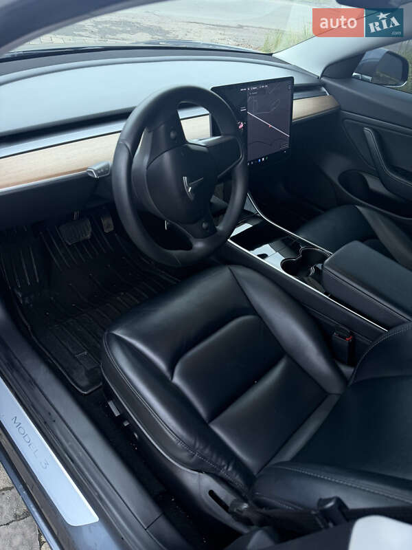 Седан Tesla Model 3 2019 в Сваляві фото 5 Седан Tesla Model 3 2019 в Сваляві