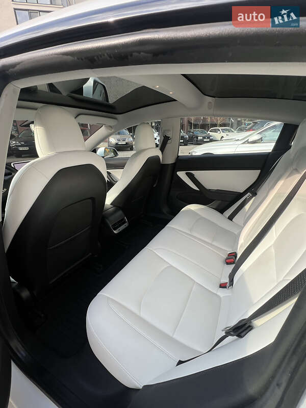 Седан Tesla Model 3 2019 в Буче фото 22 Седан Tesla Model 3 2019 в Буче