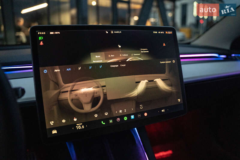 Седан Tesla Model 3 2023 в Чернівцях фото 25 Седан Tesla Model 3 2023 в Чернівцях