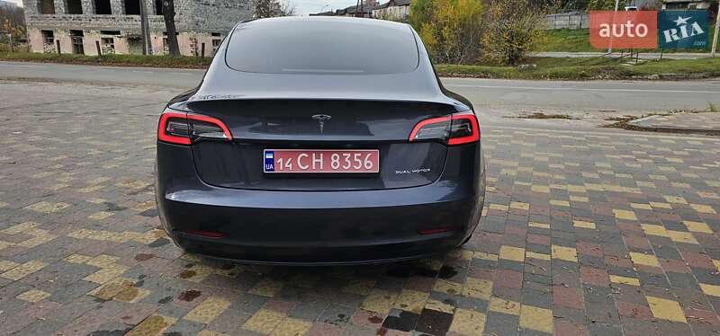 Седан Tesla Model 3 2023 в Львове фото 6 Седан Tesla Model 3 2023 в Львове