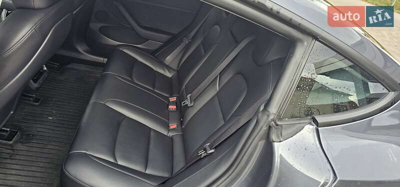 Седан Tesla Model 3 2023 в Львове фото 51 Седан Tesla Model 3 2023 в Львове