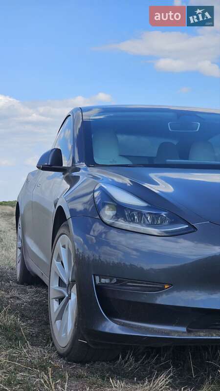 Седан Tesla Model 3 2021 в Кропивницькому фото 38 Седан Tesla Model 3 2021 в Кропивницькому