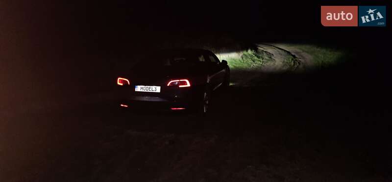 Седан Tesla Model 3 2021 в Кропивницькому фото 43 Седан Tesla Model 3 2021 в Кропивницькому