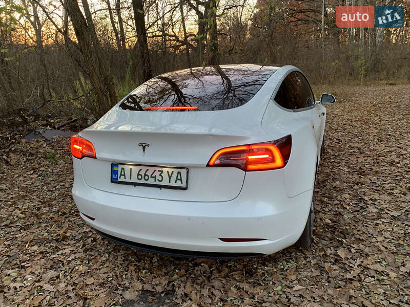 Седан Tesla Model 3 2018 в Києві фото 35 Седан Tesla Model 3 2018 в Києві