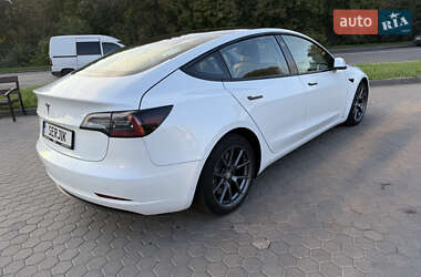 Седан Tesla Model 3 2022 в Луцке