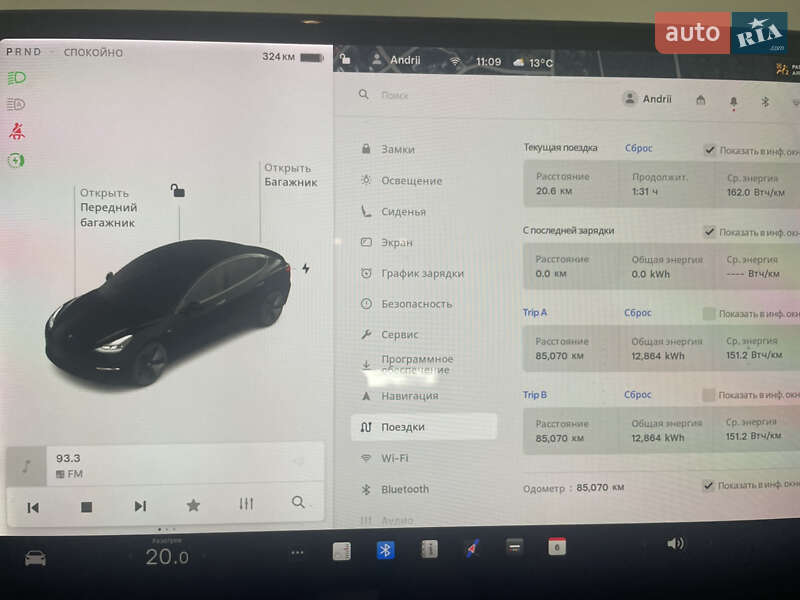 Седан Tesla Model 3 2021 в Львове