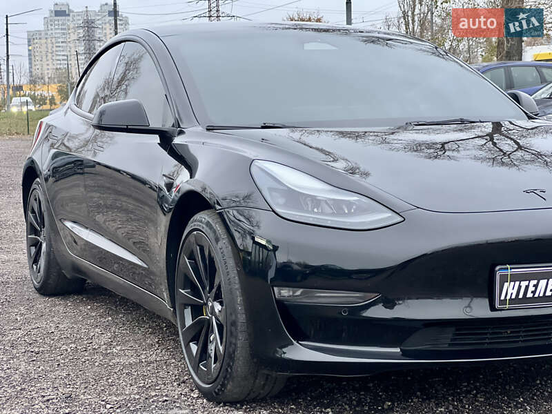 Седан Tesla Model 3 2022 в Киеве фото 13 Седан Tesla Model 3 2022 в Киеве