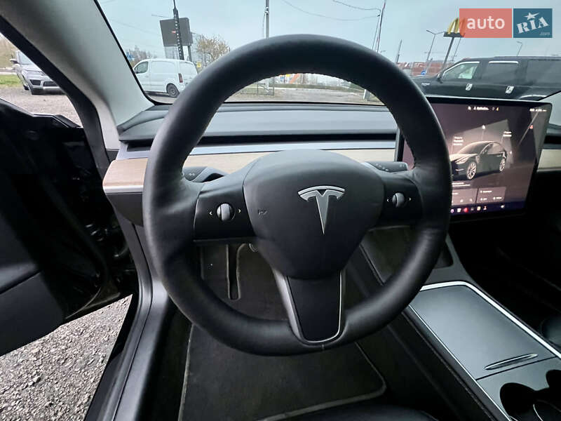 Седан Tesla Model 3 2022 в Киеве фото 21 Седан Tesla Model 3 2022 в Киеве