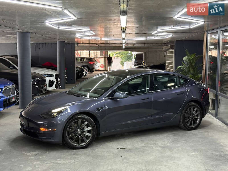 Седан Tesla Model 3 2023 в Одесі фото 6 Седан Tesla Model 3 2023 в Одесі