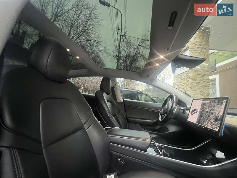 Седан Tesla Model 3 2018 в Каменец-Подольском