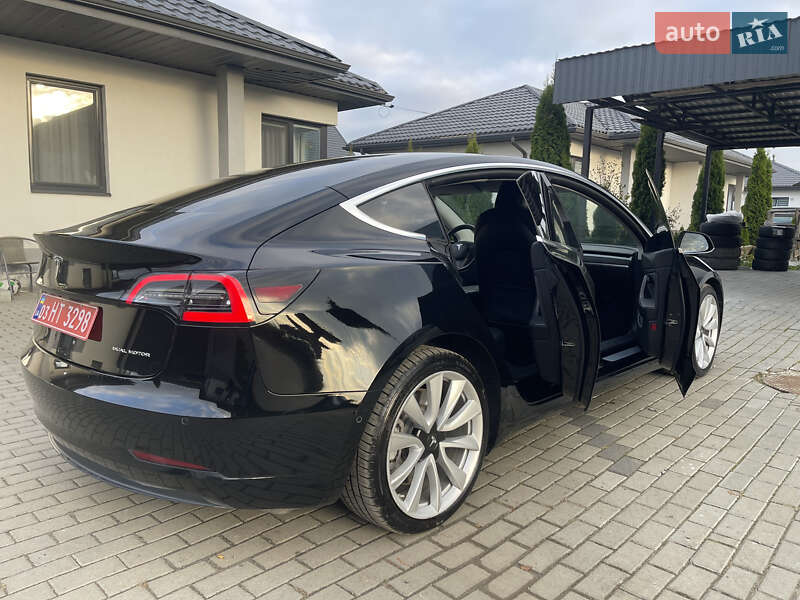Седан Tesla Model 3 2018 в Луцке фото 13 Седан Tesla Model 3 2018 в Луцке