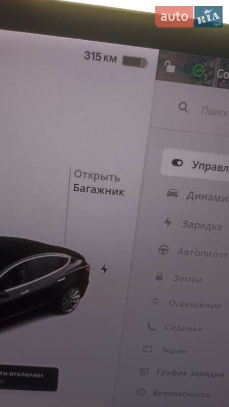 Седан Tesla Model 3 2019 в Луцке
