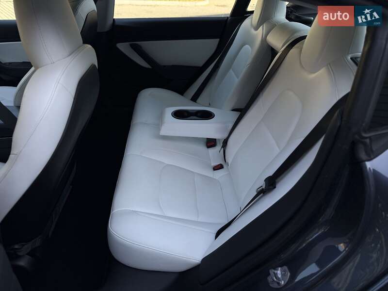 Седан Tesla Model 3 2019 в Ивано-Франковске фото 9 Седан Tesla Model 3 2019 в Ивано-Франковске
