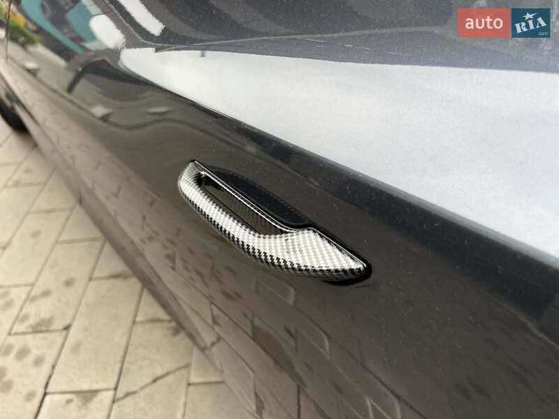 Седан Tesla Model 3 2023 в Киеве фото 10 Седан Tesla Model 3 2023 в Киеве