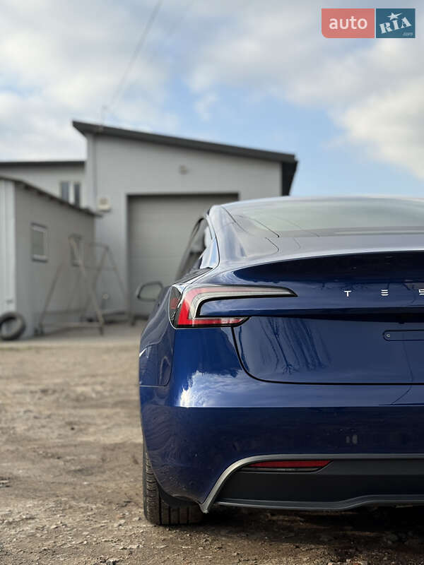 Седан Tesla Model 3 2024 в Луцке фото 9 Седан Tesla Model 3 2024 в Луцке