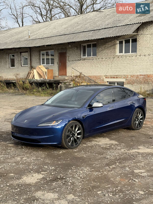 Седан Tesla Model 3 2024 в Луцке фото 20 Седан Tesla Model 3 2024 в Луцке