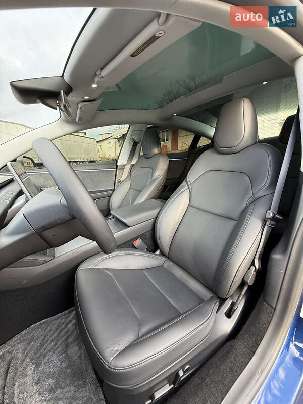 Седан Tesla Model 3 2024 в Луцке фото 54 Седан Tesla Model 3 2024 в Луцке
