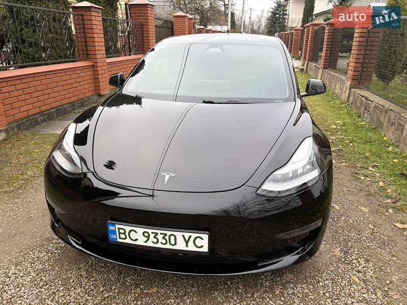 Седан Tesla Model 3 2019 в Львові фото 38 Седан Tesla Model 3 2019 в Львові