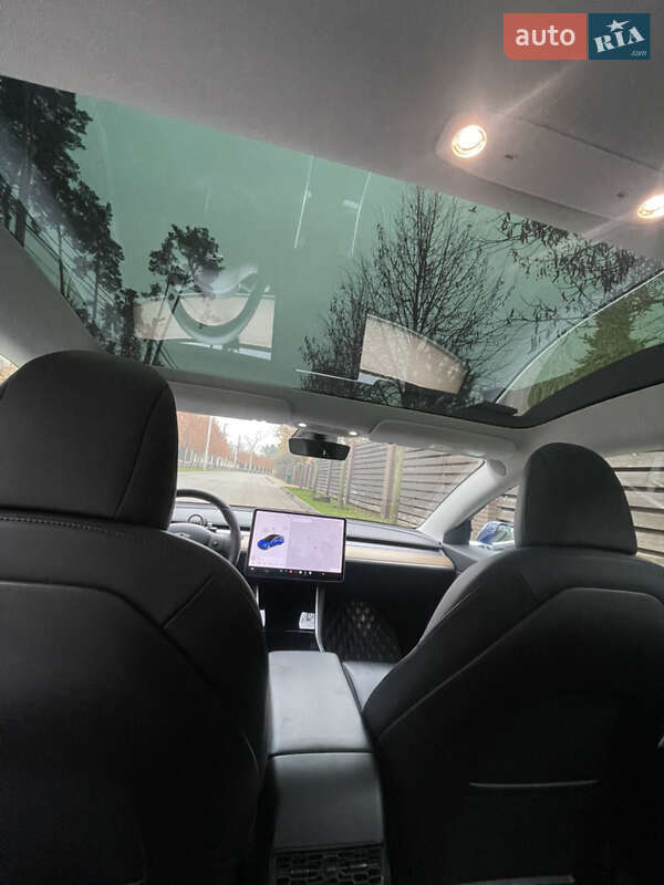Седан Tesla Model 3 2019 в Киеве фото 20 Седан Tesla Model 3 2019 в Киеве